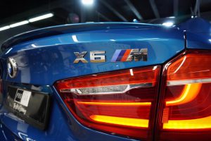 Korekta lakieru - onestep - błękitne BMW X5 21